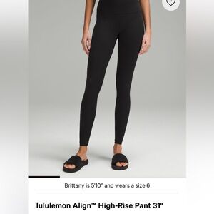 lululemon athletica women Charcoal Leggings